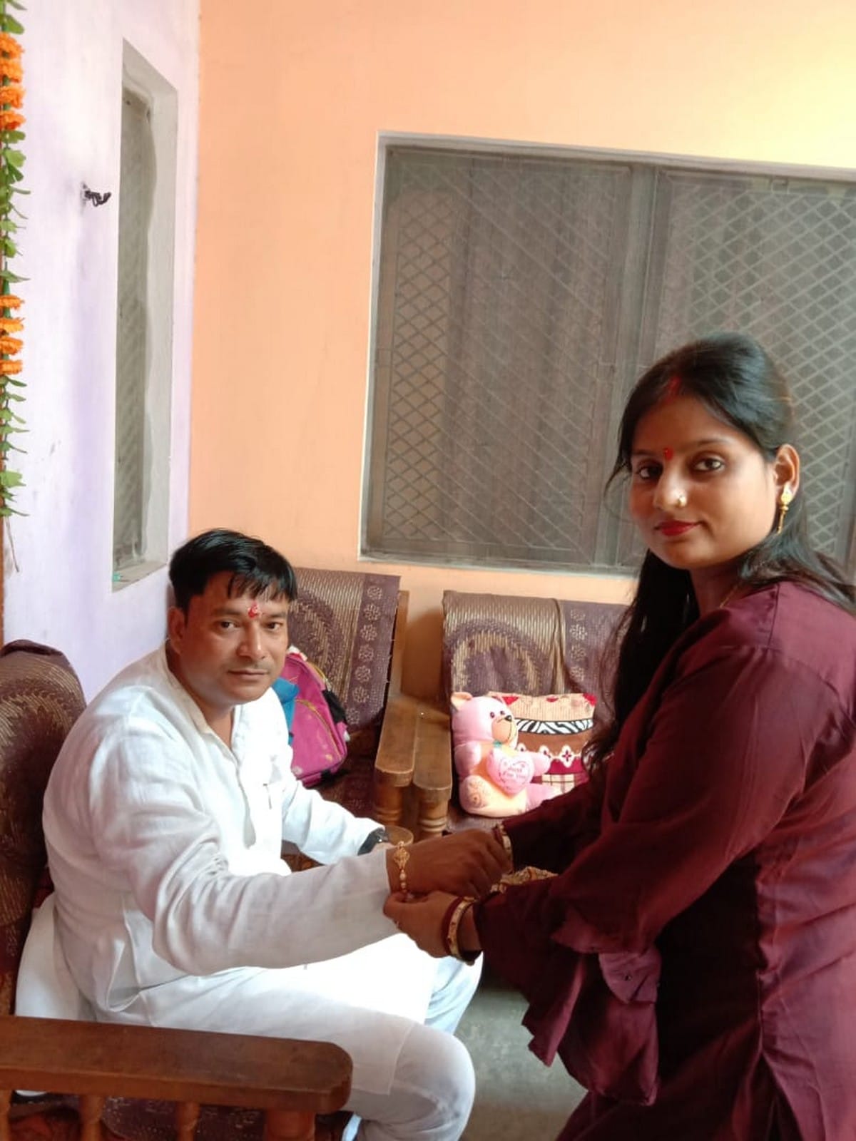 Hindu girl sister tied rakhi muslim brother on raksha bandhan in chandauli