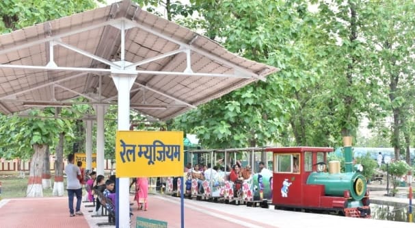 Now you can see the museum of northeast railway with one click