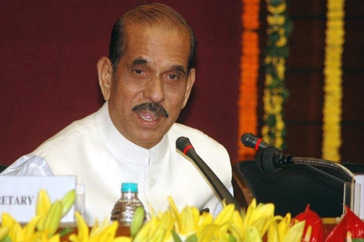 Former Lok Sabha Speaker Manohar Joshis wife Anagha Joshi died due to prolonged illness at 75 age