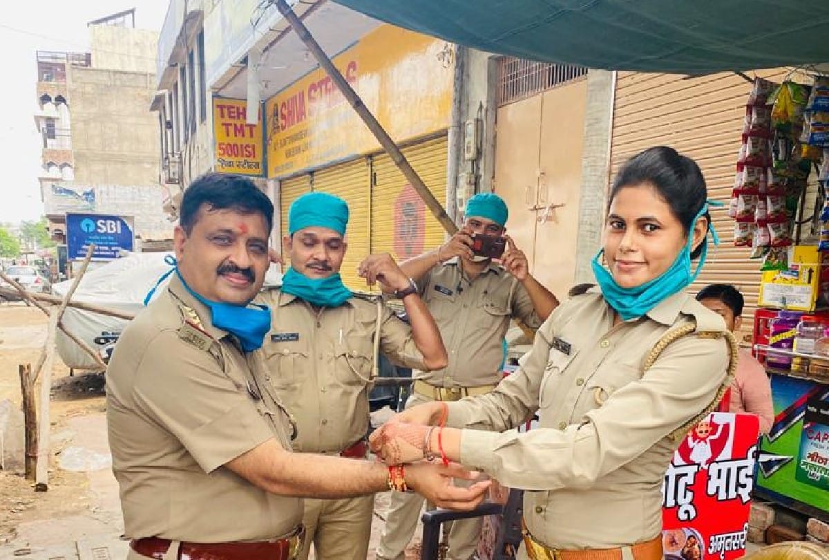 Agra Up News: UP Police Cops celebrated Rakshabandhan in agra