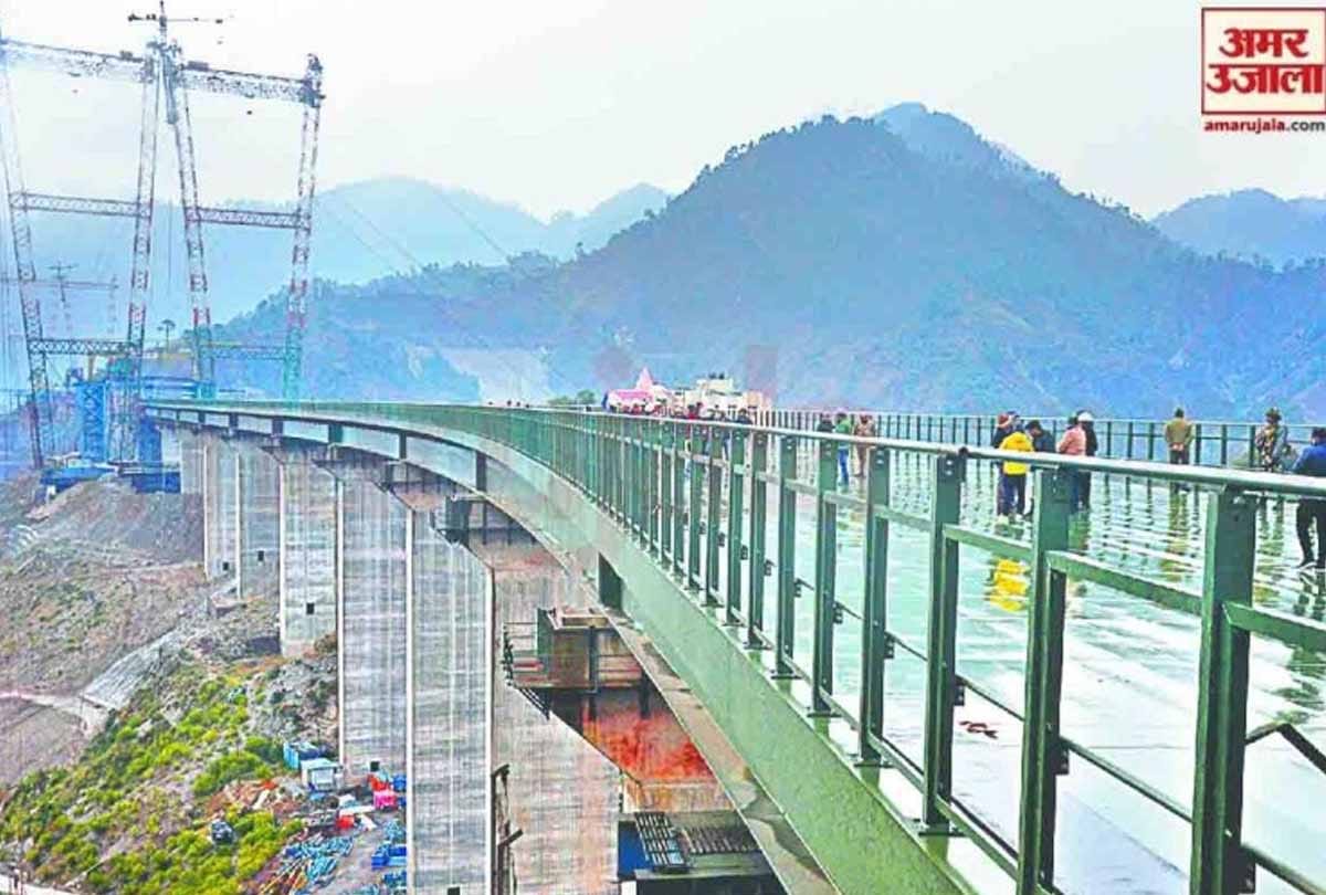 worlds highest Railway bridge jammu kashmir railway minister piyush goyal