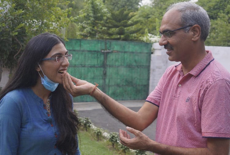 UPSC Civil Services Result 2019: Hisar's Devyani Achieved 222th rank in UPSC Exam