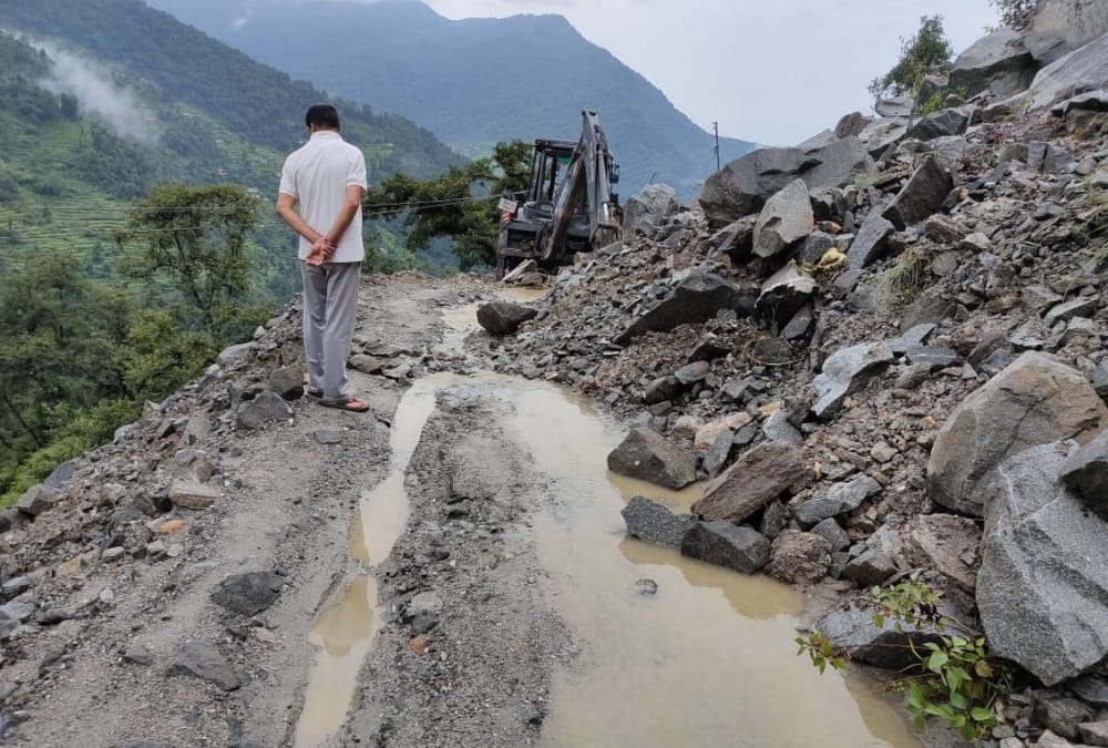 Weather Forecast Today Update in Uttarakhand : heavy rain alert in seven districts