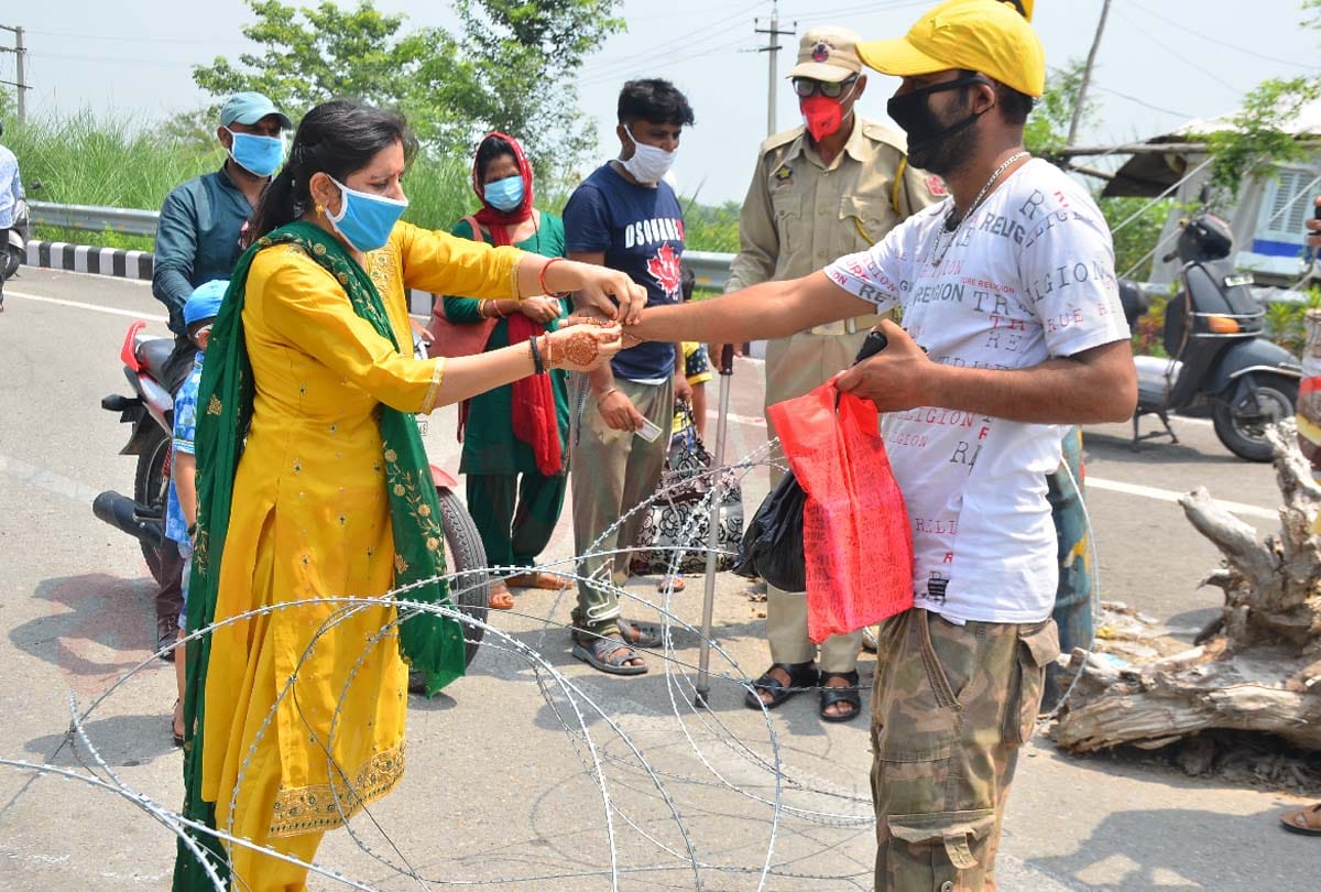 Jammu and Kashmir, raksha bandhan on Jammu and Kashmir Punjab border