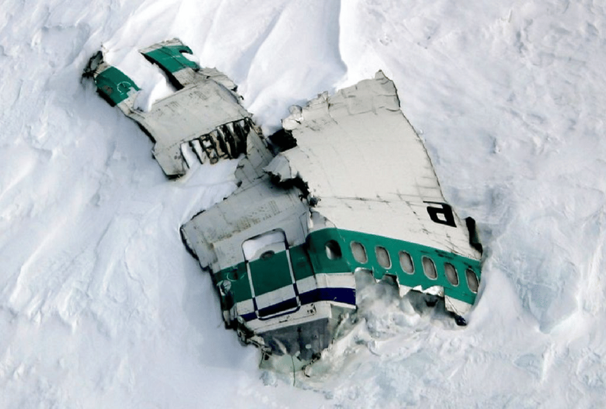 Mount Erebus disaster te901 plane crash New Zealand