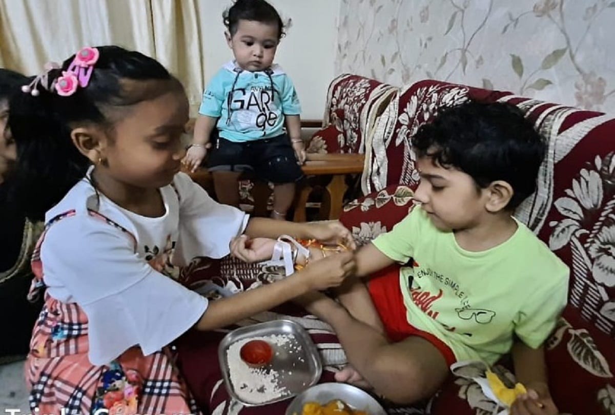 Raksha Bandhan 2020: The thread of national defense tied the wrist of brothers to Neh