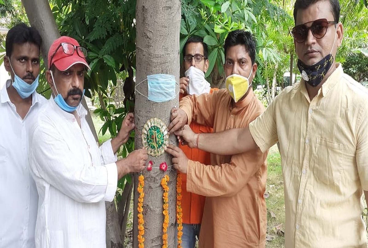 Raksha Bandhan 2020: The thread of national defense tied the wrist of brothers to Neh