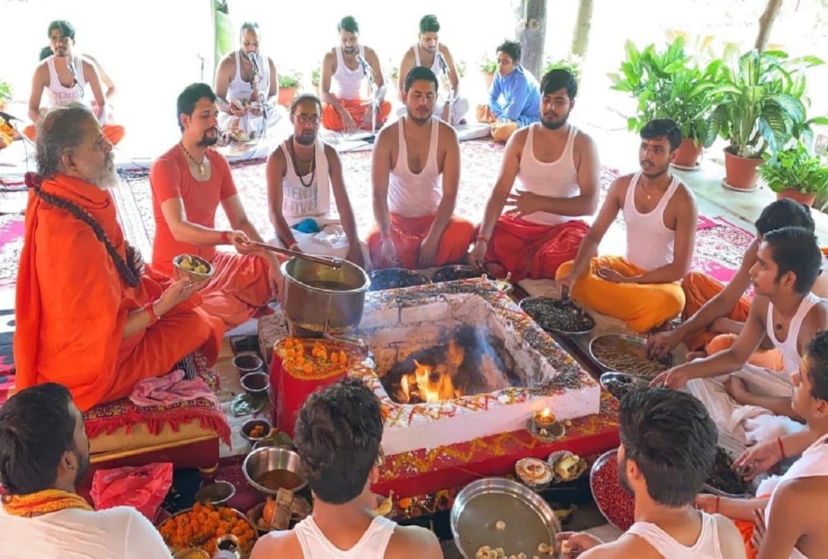 Ayodhya Ram Mandir: Ritual at the Baghambari throne for smooth ground worship in Ayodhya
