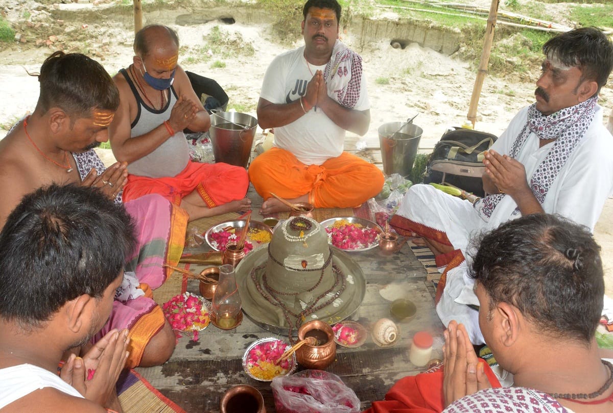 Spill Faith on Last Monday - Confluence of Devotion and Faith