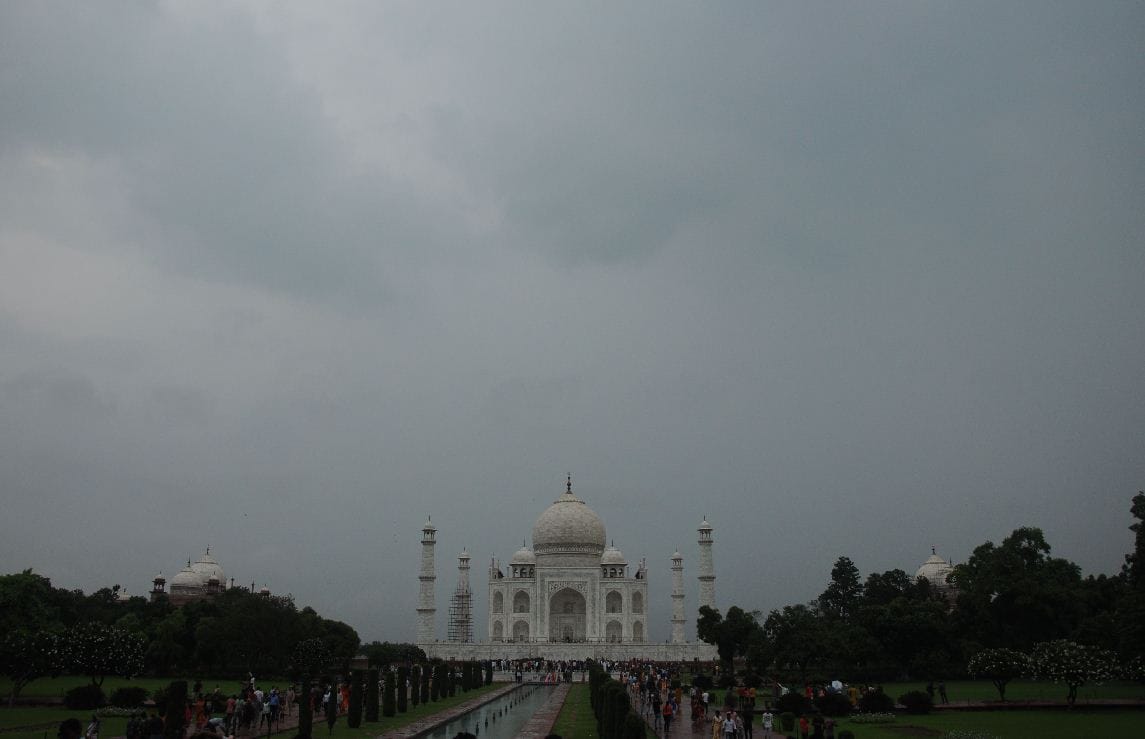 weather update in agra