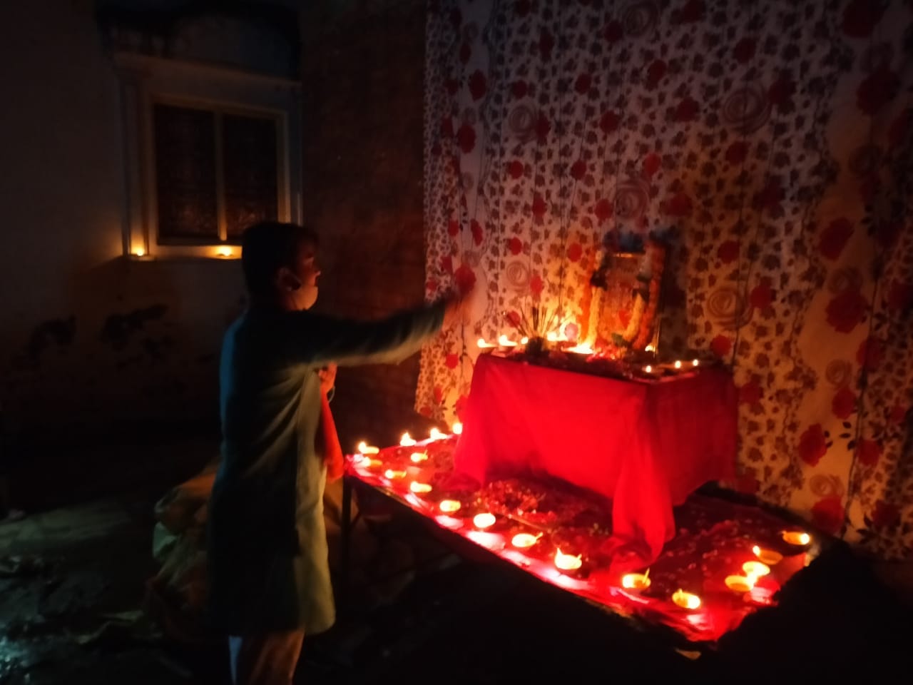 Ramlala received a house-to-door Money Diwali in Kashi