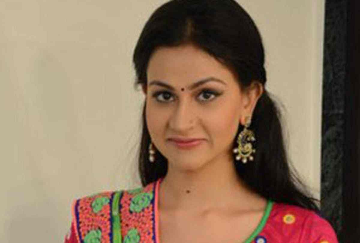 mujhse shaadi karoge fame aanchal khurana has injured