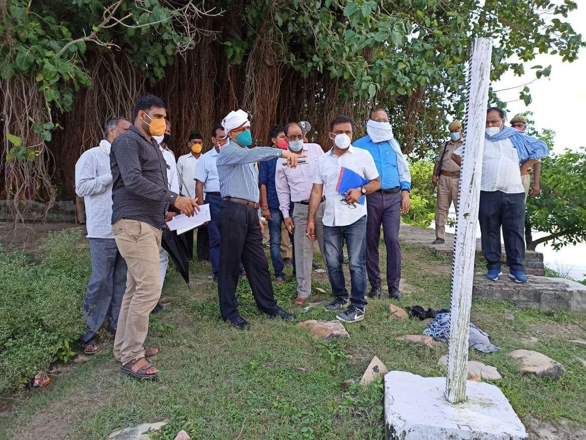 DM visits flood areas, instructs subordinates