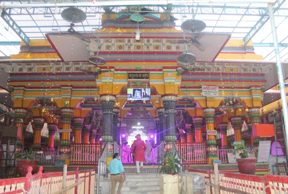 Thakur Dwarkadhish and Keshavdev temple closed till 25 April due to corona in mathura