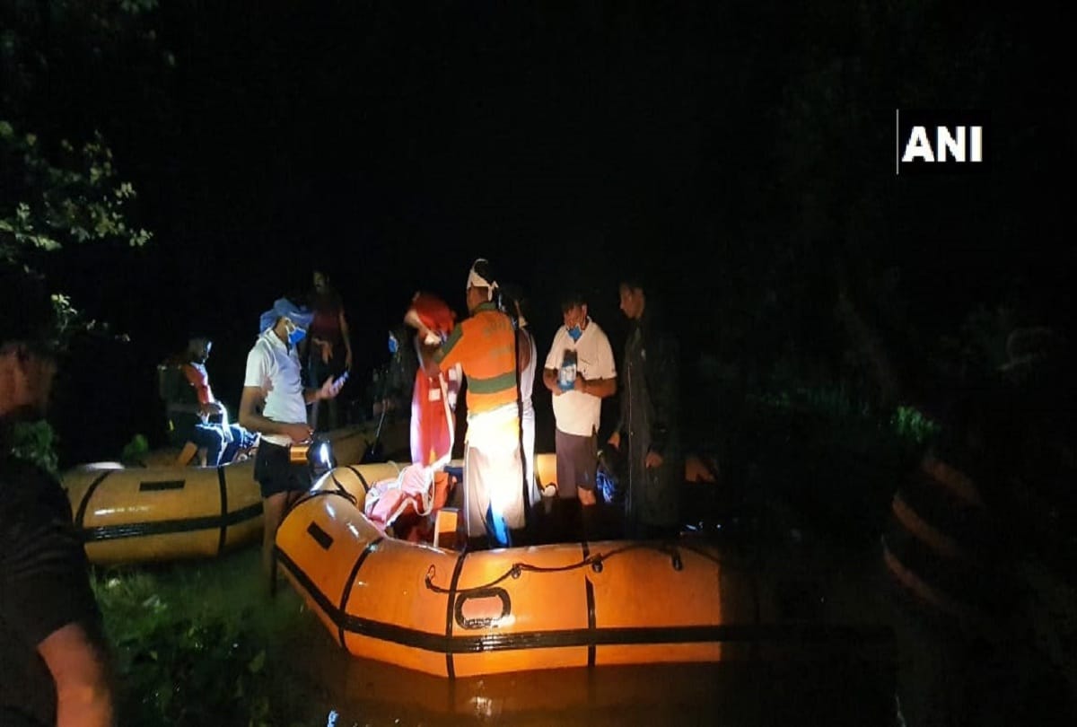 A boat carrying passengers capsized in Gandak river in Khagaria