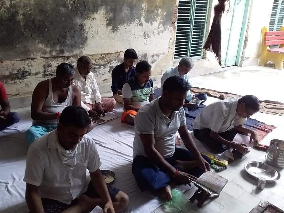 Temple and house illuminated by Deepotsav, people cheered on Ram Janmabhoomi Pujan