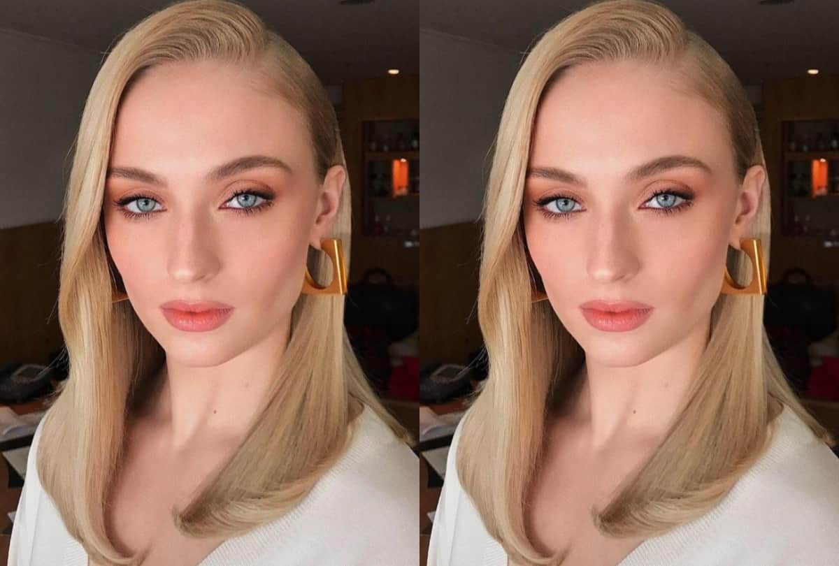 priyanka chopra sophie turner bollywood actresses face in terracotta makeup