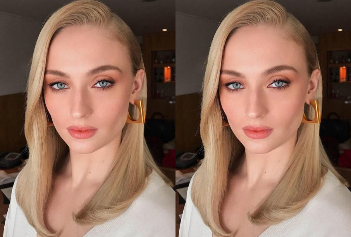 priyanka chopra sophie turner bollywood actresses face in terracotta makeup