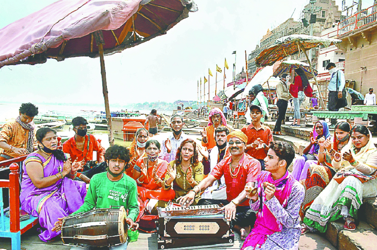 Ayodhya Ram Mandir bhumi pujan : people happy before ram janm bhoomi poojan ayodhya in varanasi lamp diya