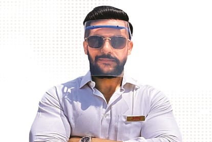 Bhavya chawla made T-shirt and PPE kit out of plastic waste