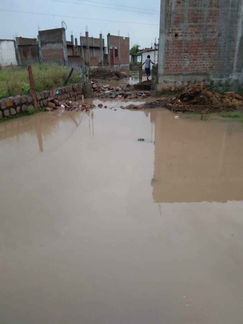 Rainning water full siddhanpura road