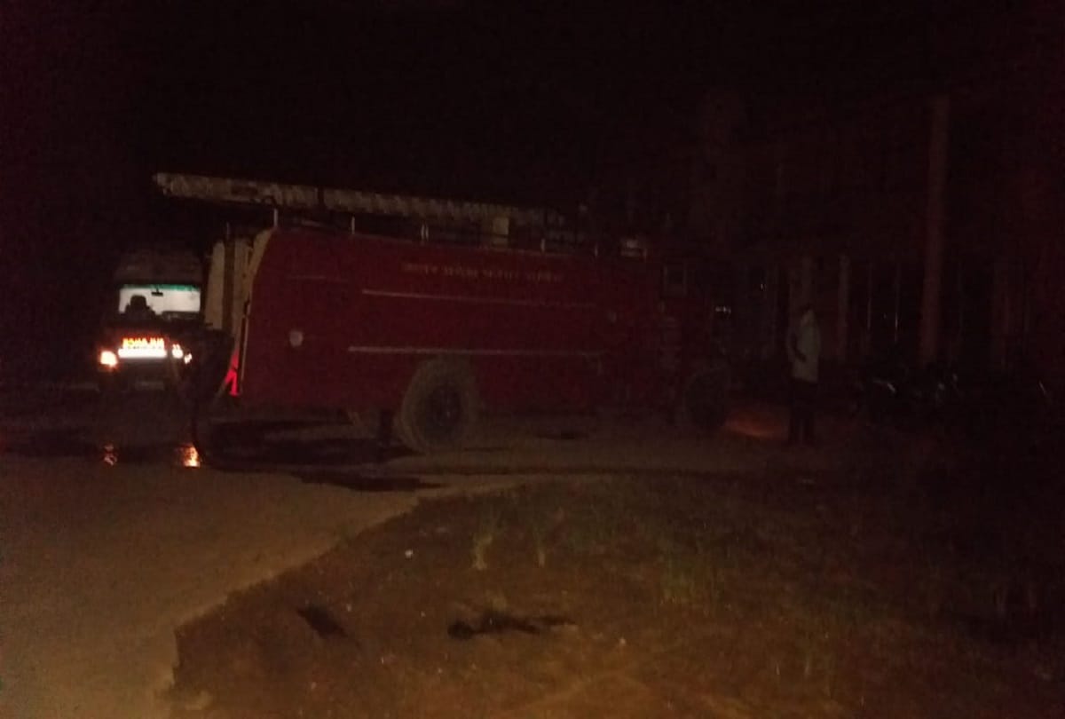 A massive fire broke out in the record room of pathology of OPEC Hospital kaili