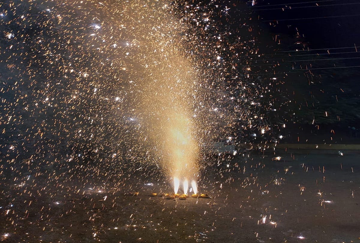 Diwali 2023: Carelessness in fireworks can take a toll on health, take these precautions