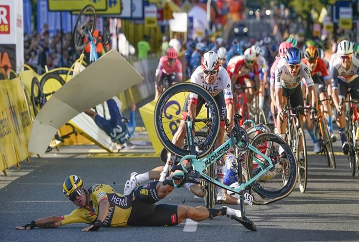 Dutch cyclist Fabio Jakobsen in coma after crash in Poland