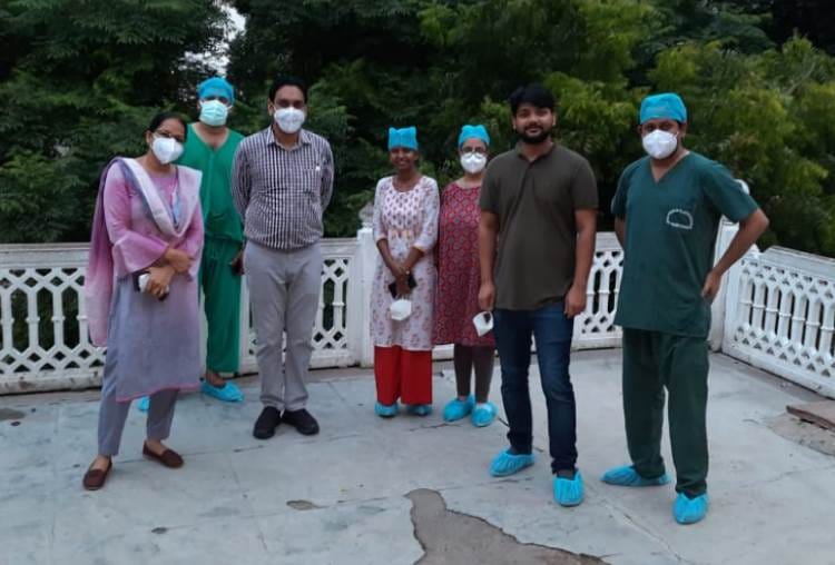 achievement of isolation-3 team of KGMU, not a single death in 14 days