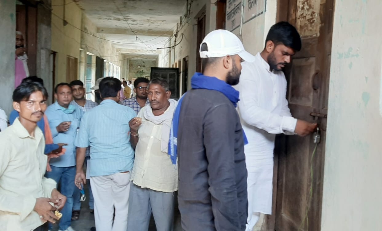 Councilor set lock on supply inspector office