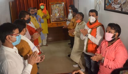 Ram Mandir Bhumi Pujan: VHP workers dance on the beat of Dhol Taache after Sundarkand