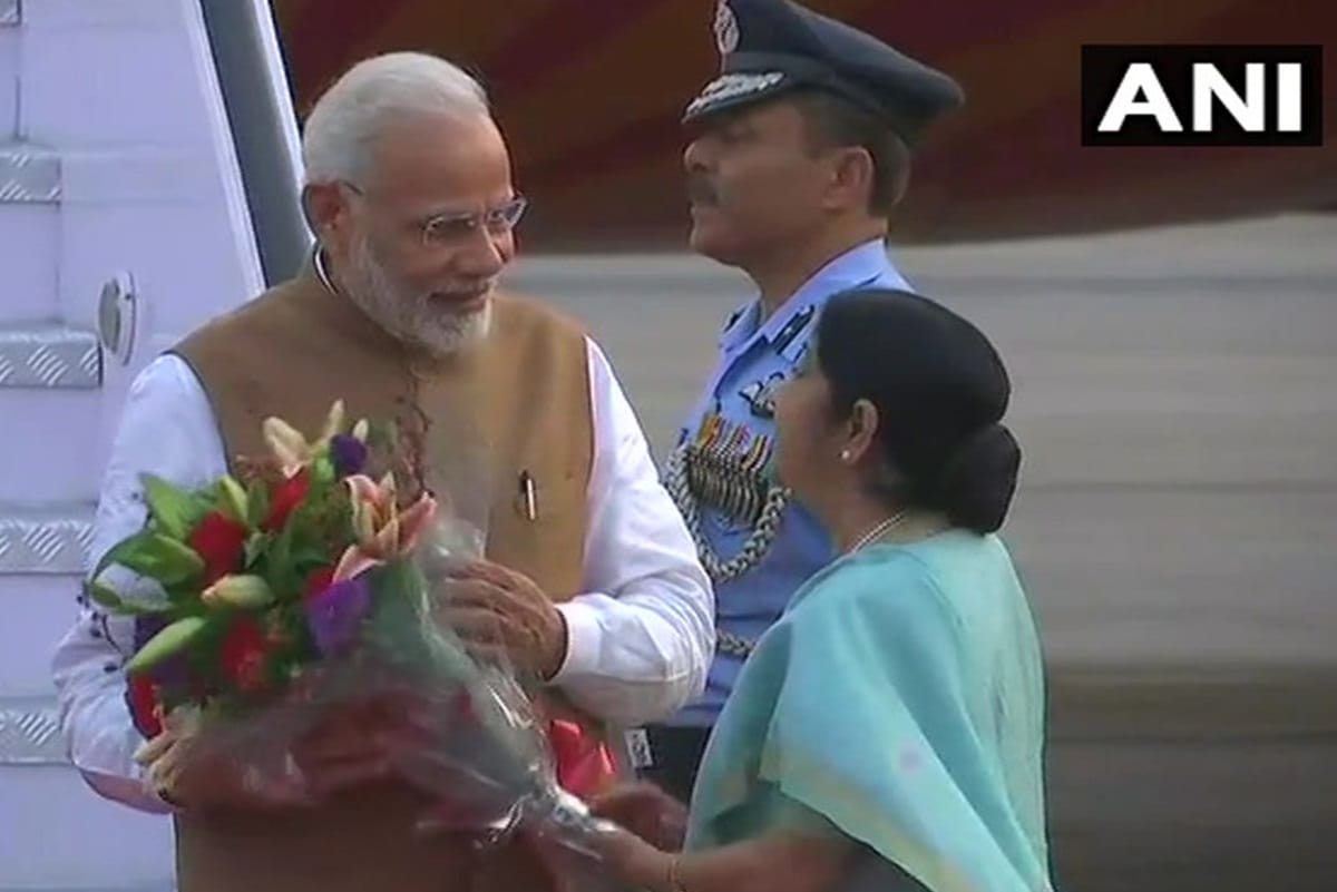 Sushma Swaraj Death Anniversary News pm modi venkaiah naidu bansuri swaraj kausal akbaruddin krishna