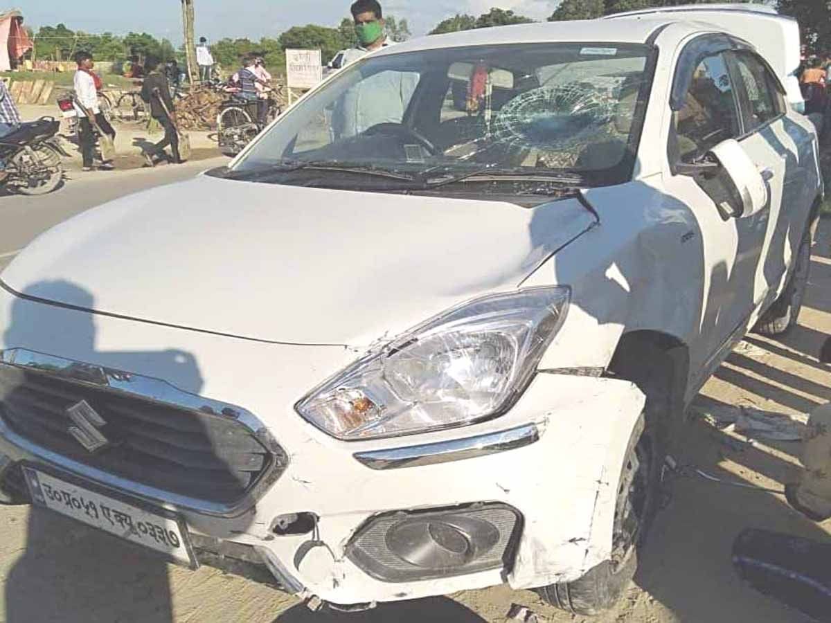 three injured to car crash