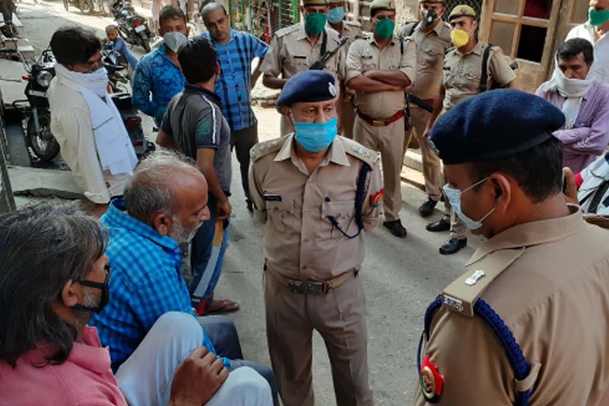 Teenager strangled to death in a family Dispute in Baraut Baghpat, accused absconding