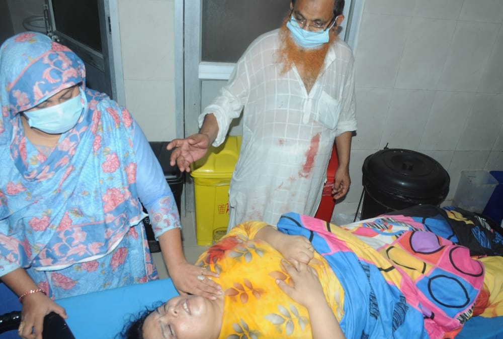 Man shoots his brother's wife in gajipur in Lucknow.