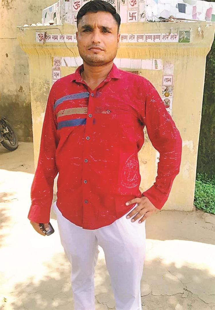 Mona Thakur, shooter of Rajesh Tonta gang of Hathras, present in Aligarh court