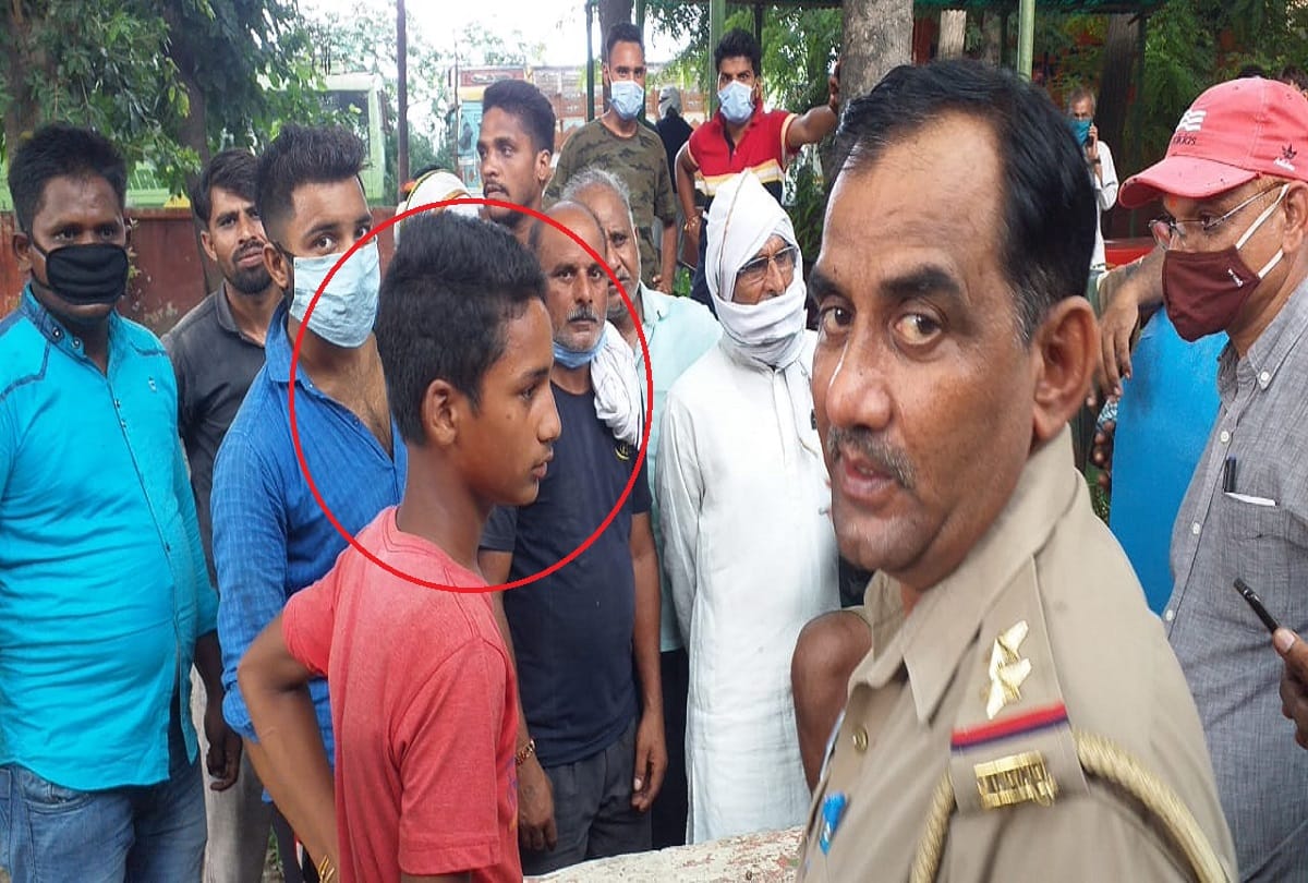 kidnappers kidnap 12 years boy left him by afraid of police action in atrauli