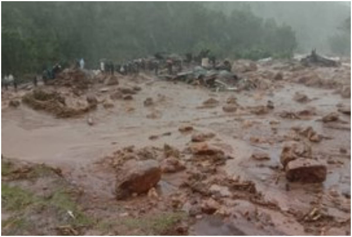 Kerala Munnar Landslide Flood News in Hindi: Landslide At Idukki District Rajamala In Kerala