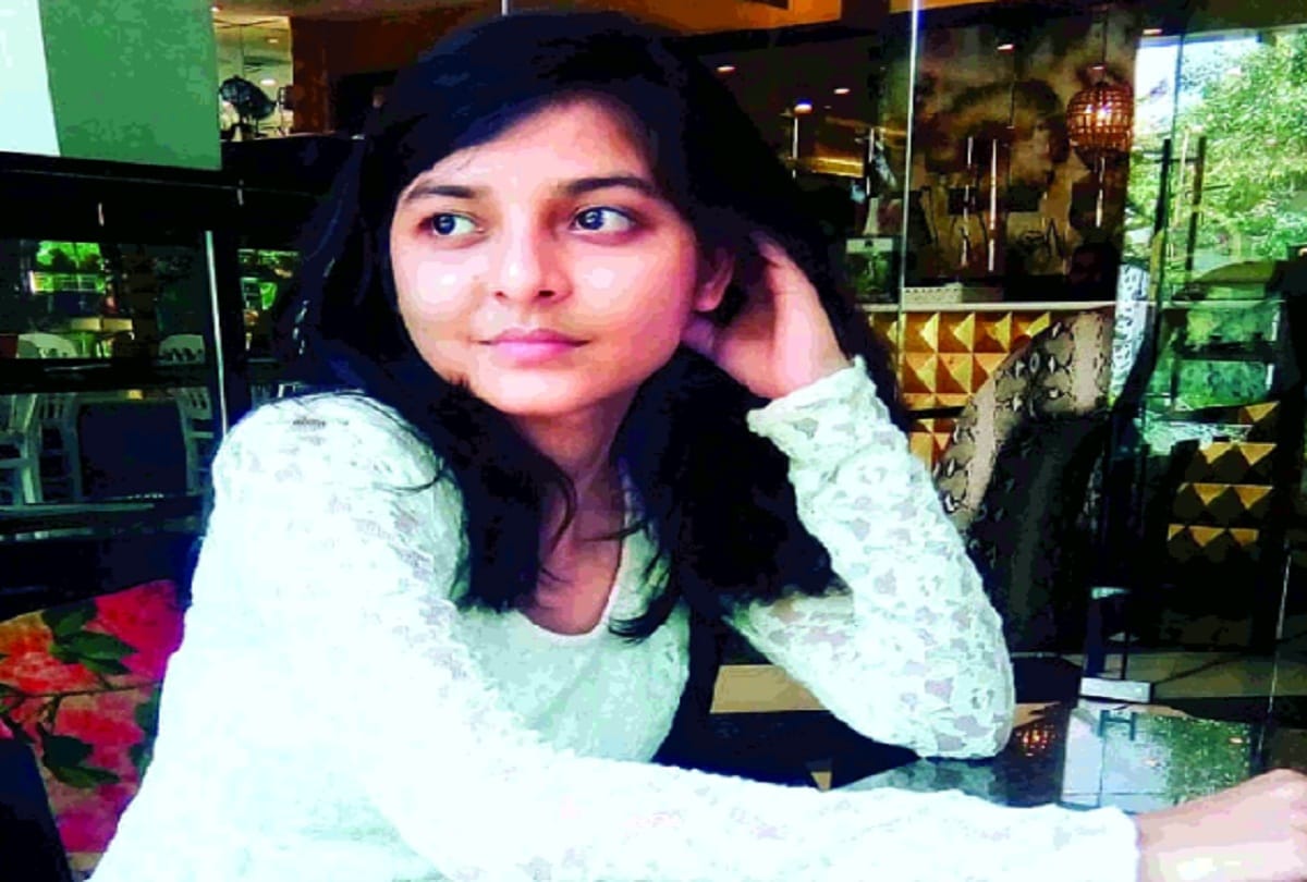 lucknow murder and suicide Rahul called his mother and told I beating Nancy lot