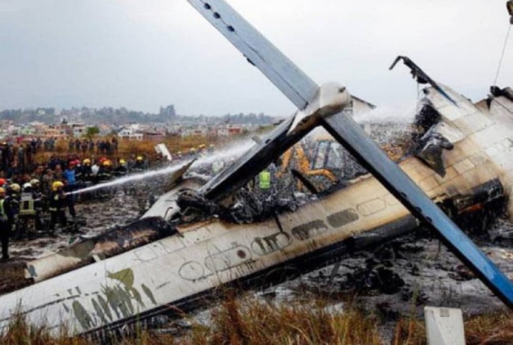 France plane crash: Five people killed in mid-air crash after two planes collide