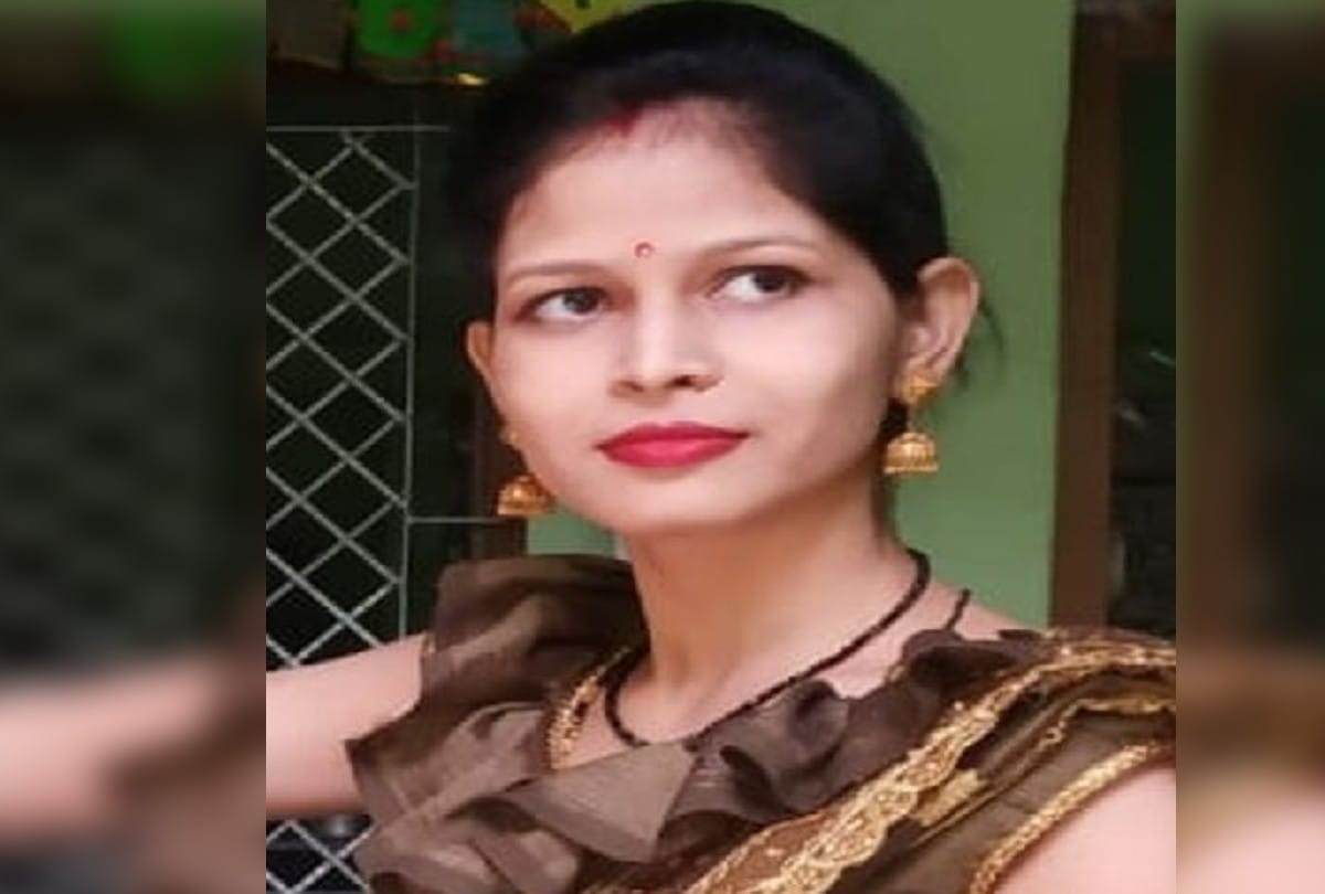 Married Woman Commits Suicide In Mainpuri Family Allegations Of Dowry Demands