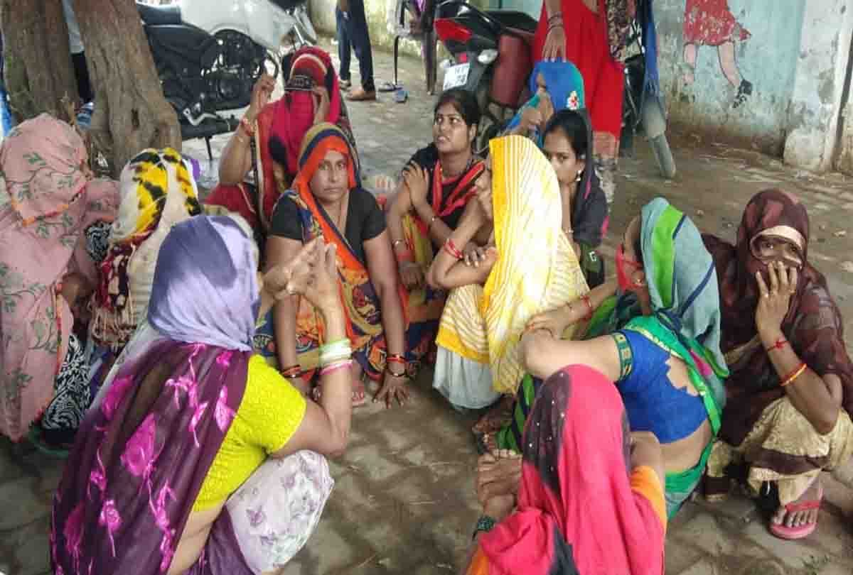After Dimple Yadav's intervention, question is why the police had Nishu sit in the police station for eight hours