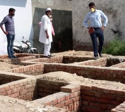 Community toilets will be built in gram panchayats