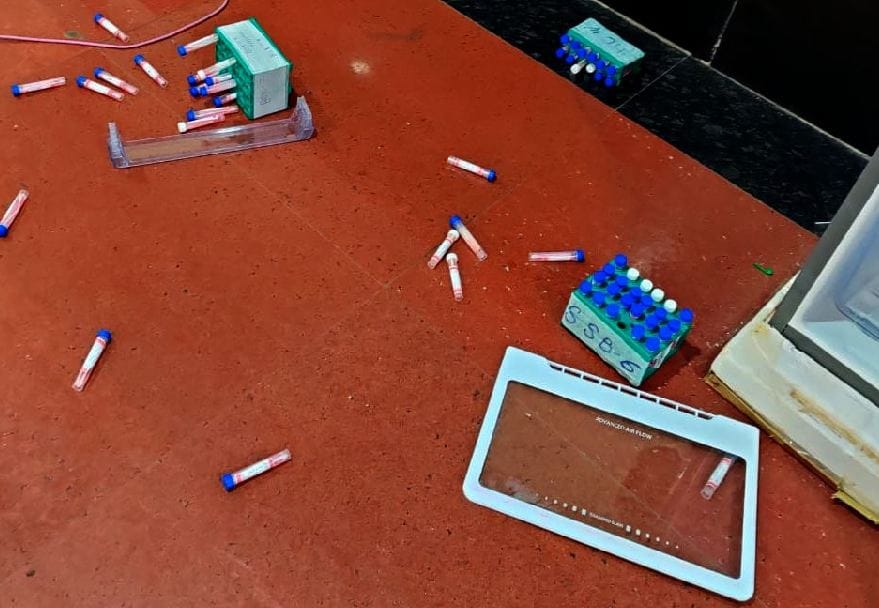 BHU's Corona investigation room vandalized, samples of suspects thrown
