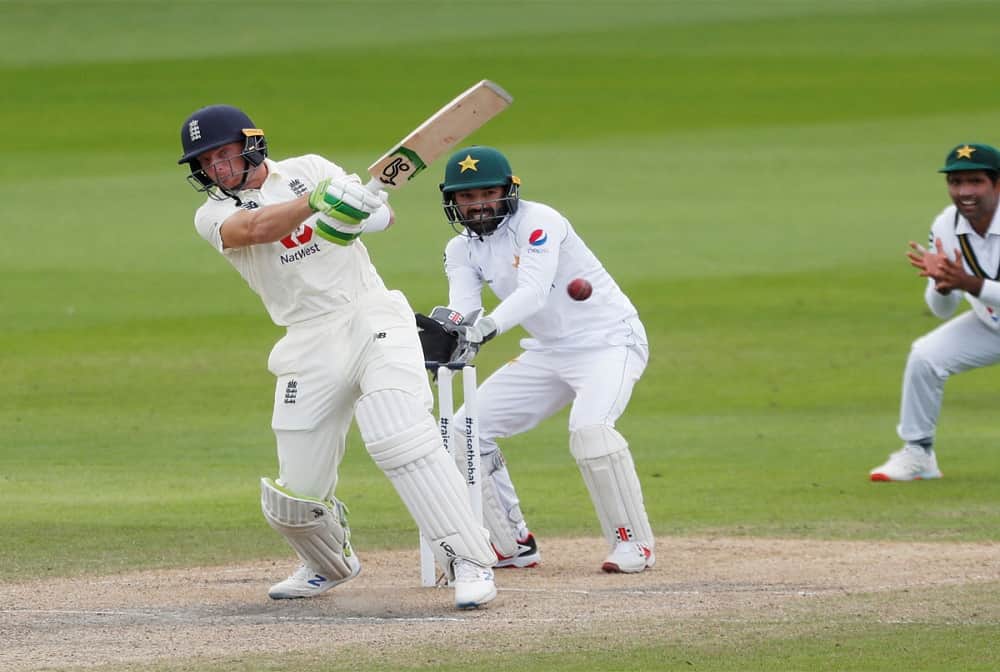 England Vs Pakistan Wasim Akram Criticized Azhar Ali S Captaincy