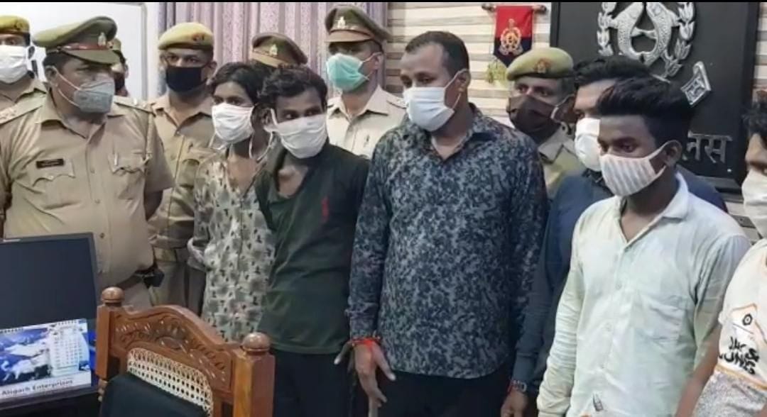 Aligarh: Kalicharan killed by dhaba operator and workers expelled from factory