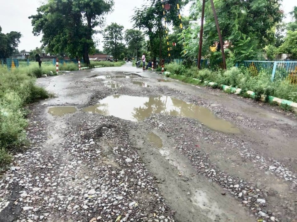 Shabby roads showing development mirror