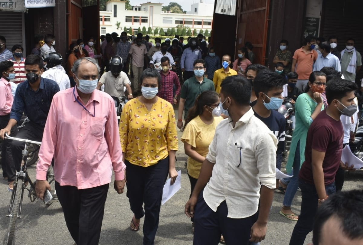 MMMUT Entrance Exam Done in Gorakhpur