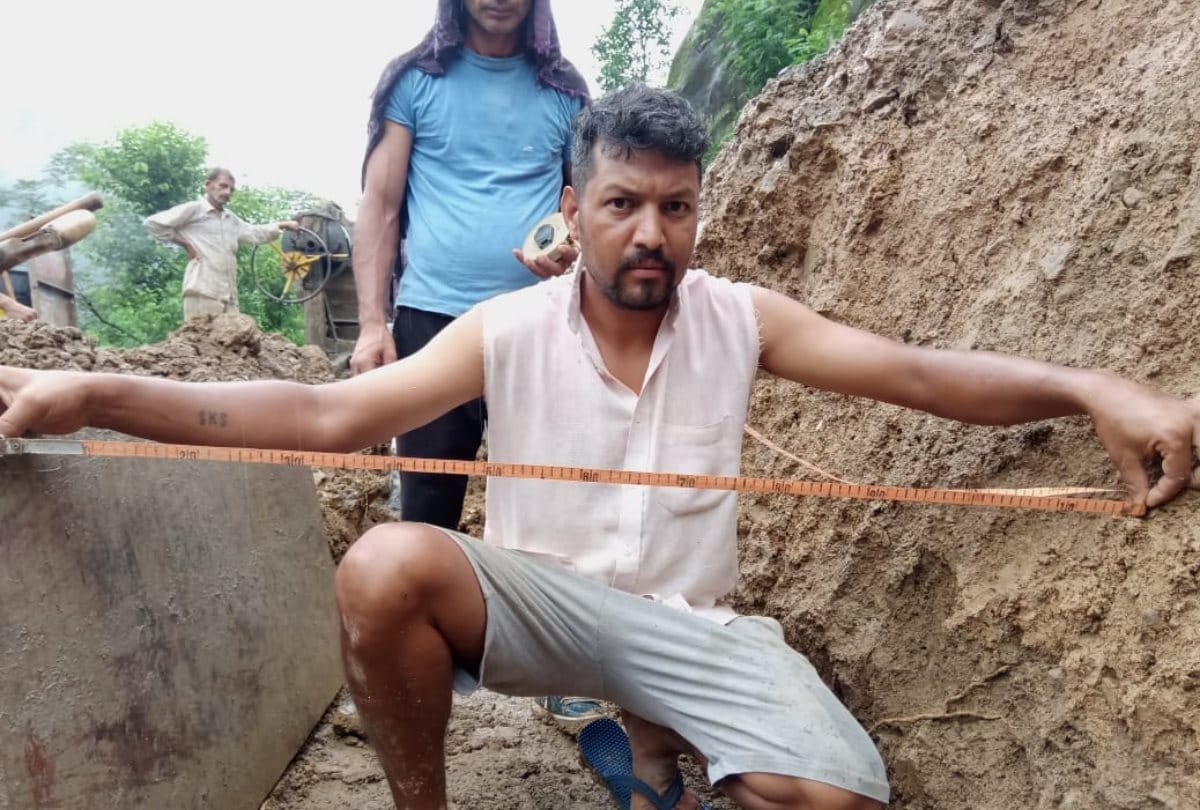 Himachal News: two brothers become mistri after loses job in hotel