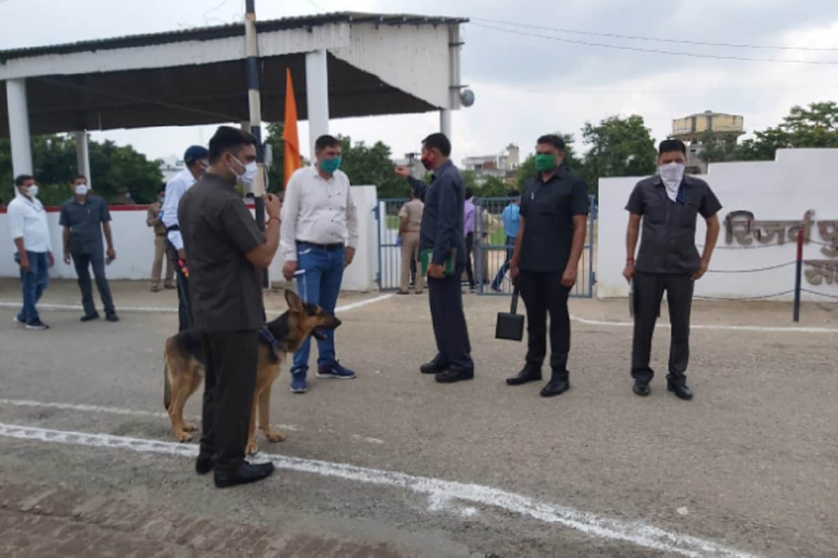 Chief Minister Yogi Adityanath is reach in Saharanpur in some time and the force is deployed in the city